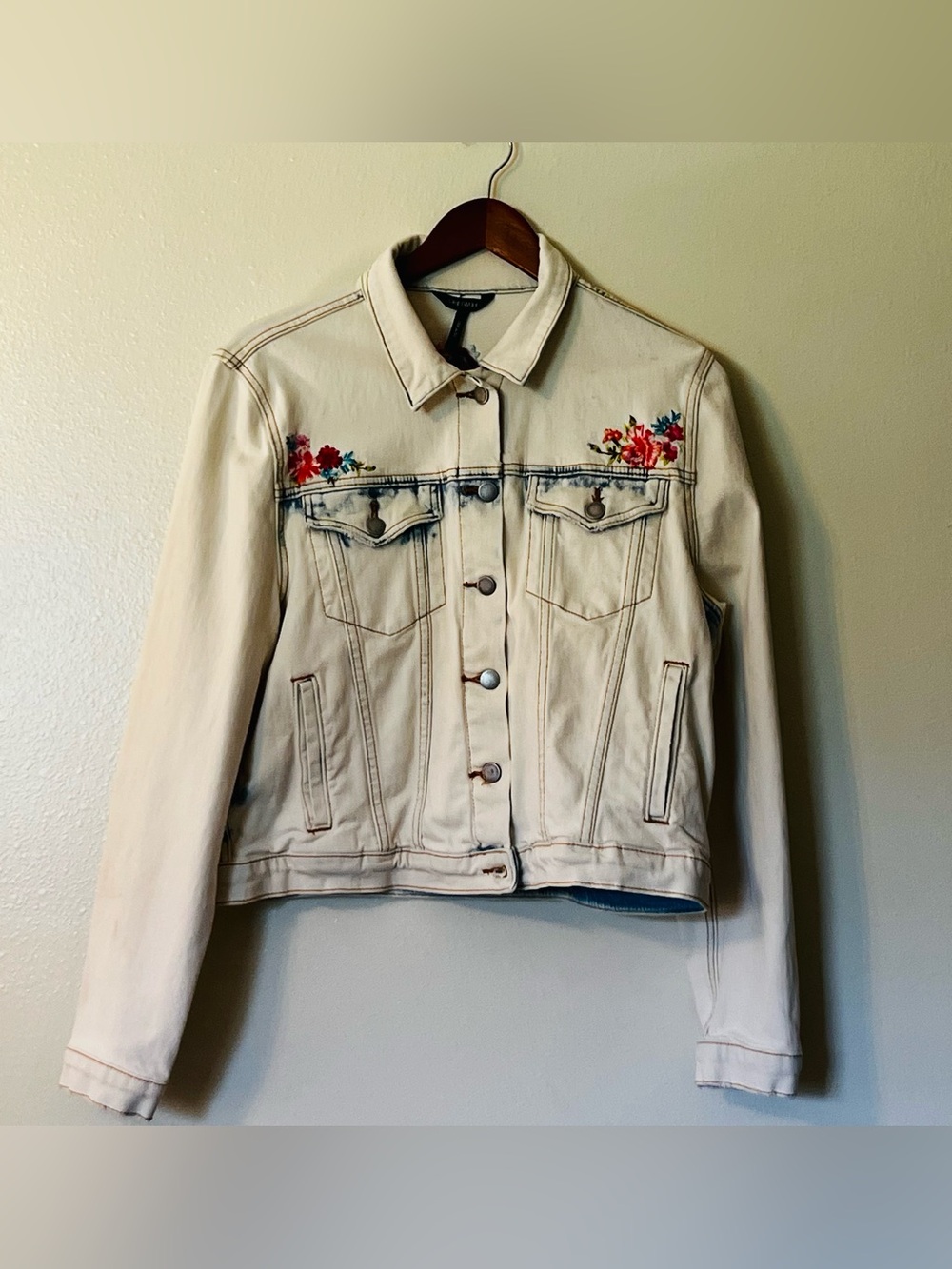 Driftwood Embroidered Floral Peace Sign Jean Jacket XL - Picture 2 of 7
